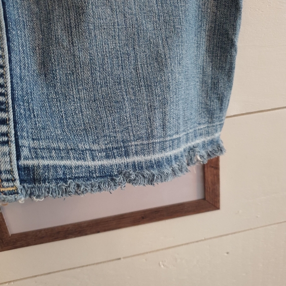 Y2K Gap Jean Skirt. - Picture 4 of 8